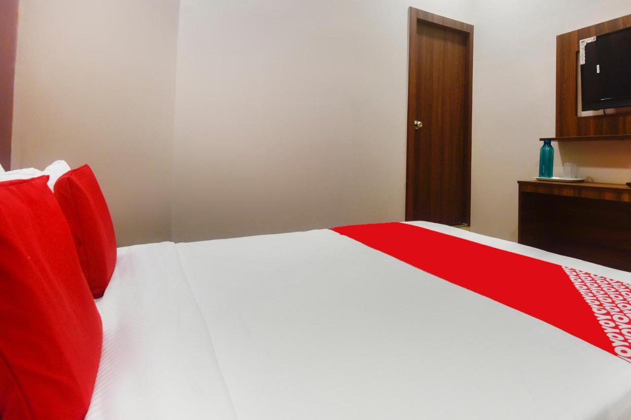 Hotel Blue Sky Residency 뭄바이 외부 사진