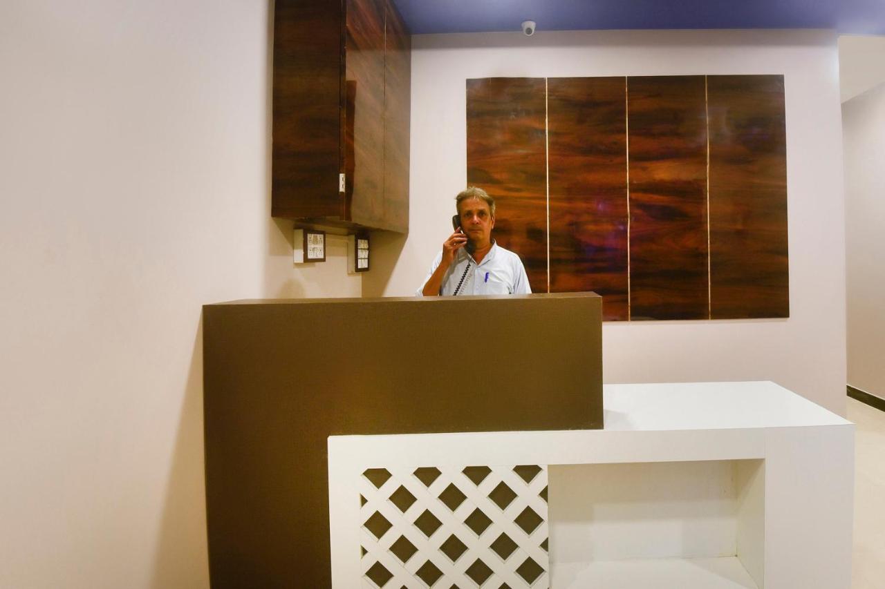 Hotel Blue Sky Residency 뭄바이 외부 사진