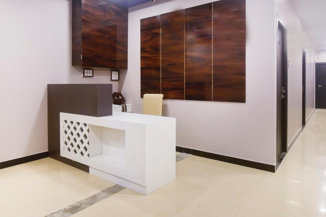 Hotel Blue Sky Residency 뭄바이 외부 사진