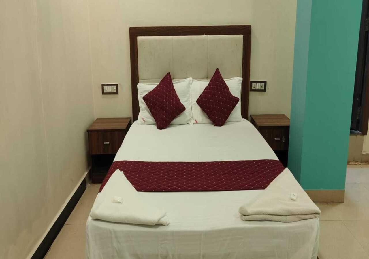Hotel Blue Sky Residency 뭄바이 외부 사진