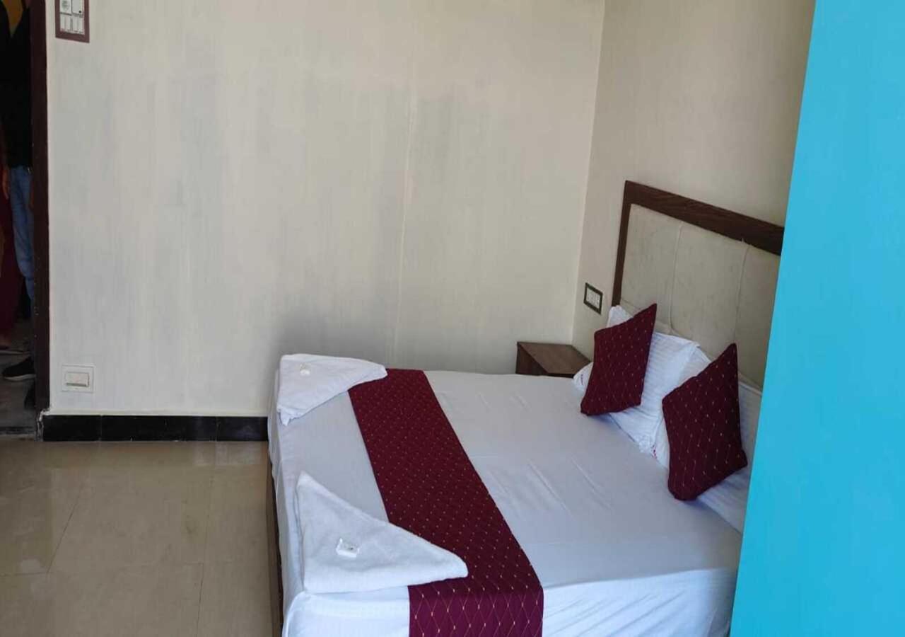 Hotel Blue Sky Residency 뭄바이 외부 사진
